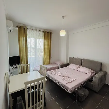 Appartamento Lovely Gjiri Lalzit Durrës